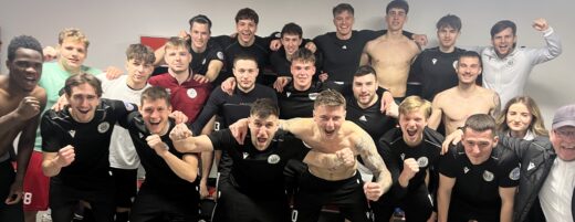 z-trencina-s-troma-bodmi